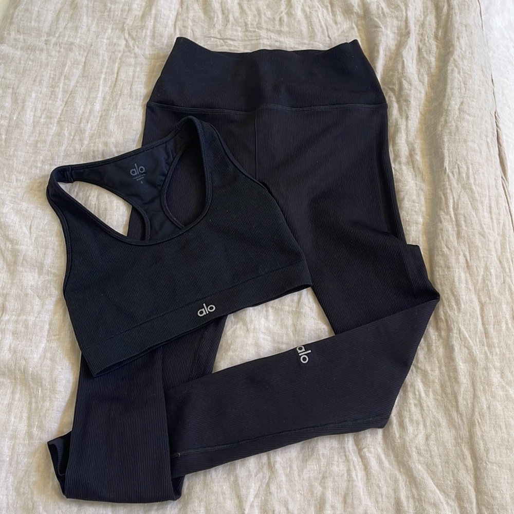 ALO Yoga Ribbed Set